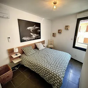 https://unique-proche-vieux-port-plage-et-centre-avec-parking-priv.fr-provencehotel.com